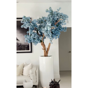 Saint-Tropez mattweiße Vase mit blauen Kirschblüten